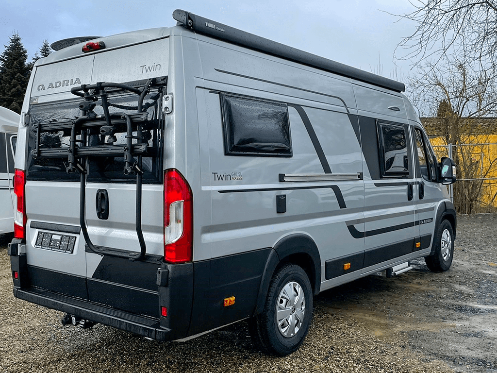 Kastenwagen Adria Van Twin All-in 640 SL - Heckträger
