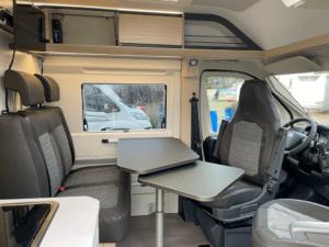 Kastenwagen Adria Van Twin All-in 640 SL - Sitzecke